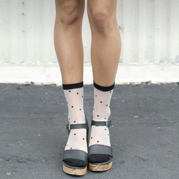 American Apparel Shoes - NWOT AMERICAN APPAREL WOODEN HEEL PLATFORM SANDALS